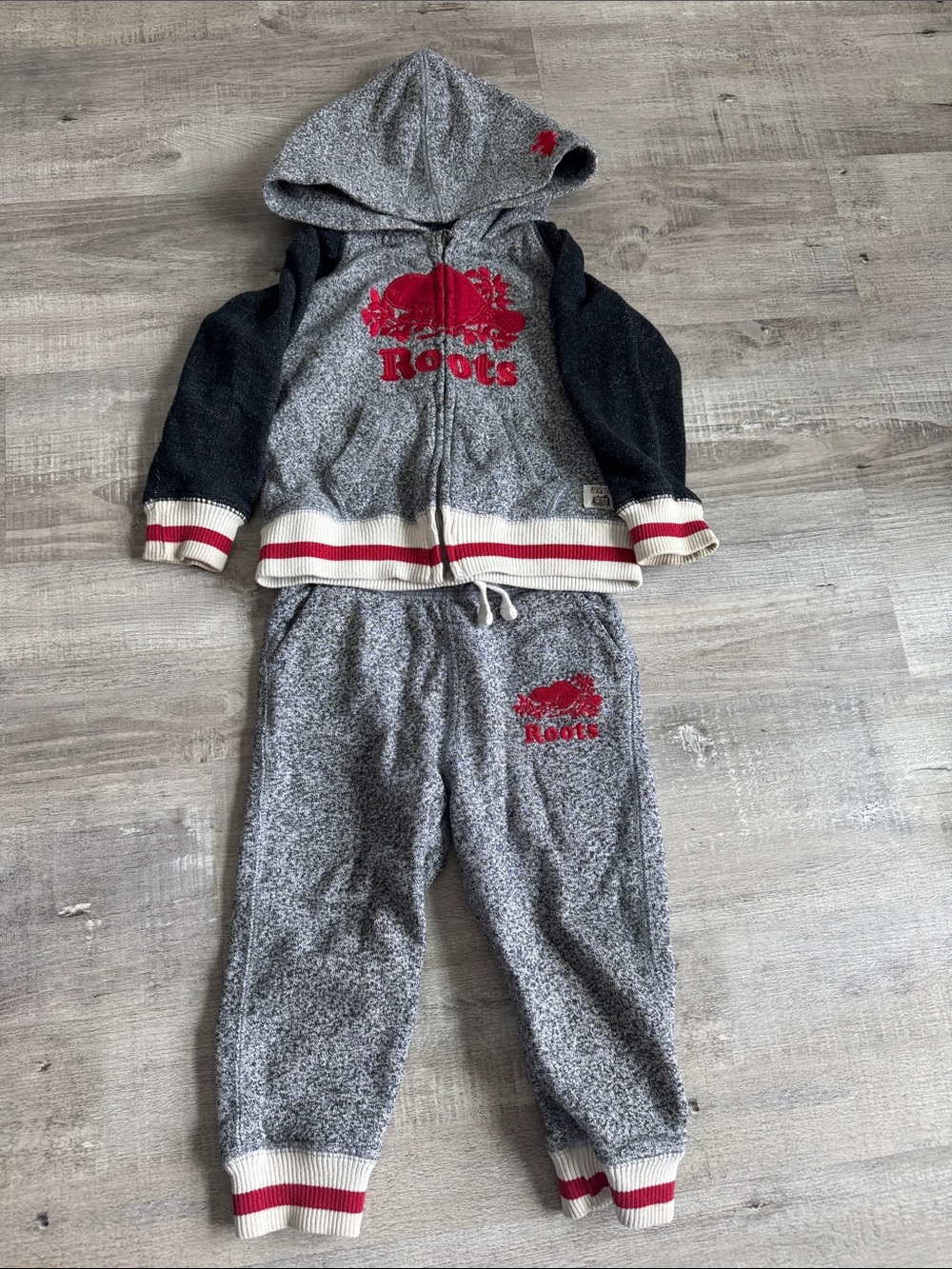 Roots Cabin toddler set Grey & Navy Hoodie Jogger Set with Red Logo 18-24m